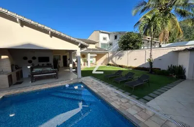 Casa linear de 4 quartos + casa de fundos independente no condomínio fazenda passaredo