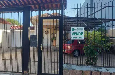 Casa com 3 quartos à venda no Camaquã, Porto Alegre 