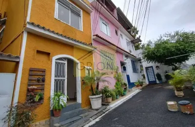 Casa de vila para alugar, pechincha, com 2 quartos, 85m²