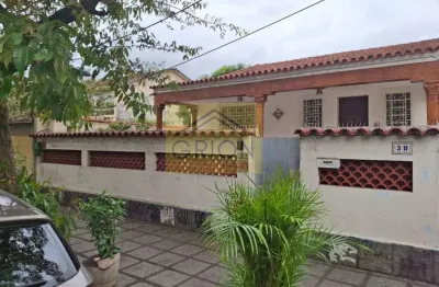 Casa à venda em rio de janeiro, freguesia (jacarepaguá), com 3 quartos, 248m²