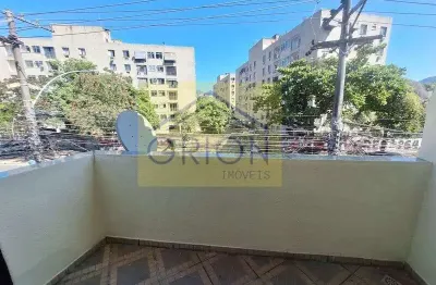Casa de vila à venda em Rio de Janeiro, Tanque, com 2 quartos, 69m²