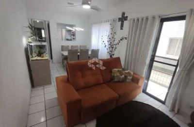 Apartamento com 02 dormitórios (01 suíte), com sacada, 01 sala ampla com sacada, 01 cozinha, 01 banheiro, 01 área de serviço, 01 vaga de garagem, elev