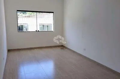 Sala comercial a venda em mongagua, bairro centro, com 28 mts com banheiro