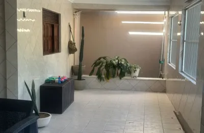 Casa com 4 quartos para alugar na Rua Alterosa, Neópolis, Natal
