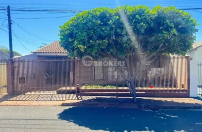 Casa para venda em londrina, jardim tomy, 2 dormitórios, 2 suítes, 3 banheiros, 1 vaga