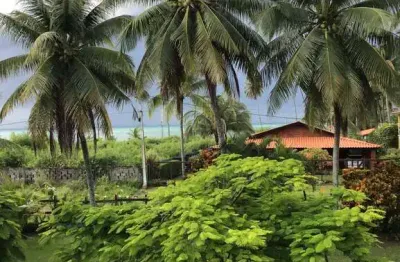 Casa à venda em vera cruz-ba: 4 quartos, 1 suíte, 3 salas, 3 banheiros, 5 vagas de garagem, 186m² de área.