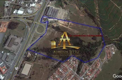 Área com 174.036,80 m² com excelente topografia com frente para a rodovia anhanguera em sumaré– confira!