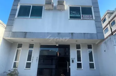 Sobrado  comercial para locação anual nas nações em  balneário camboriú