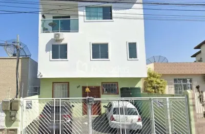 Apartamento com 2 quartos para alugar no Centro, Campos dos Goytacazes 
