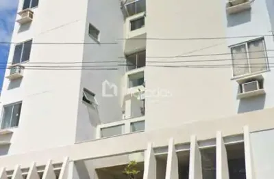 Apartamento com 4 quartos para alugar no Centro, Campos dos Goytacazes 