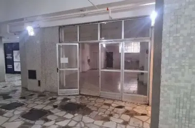 Sala comercial com 1 sala para alugar no Centro, Campos dos Goytacazes 