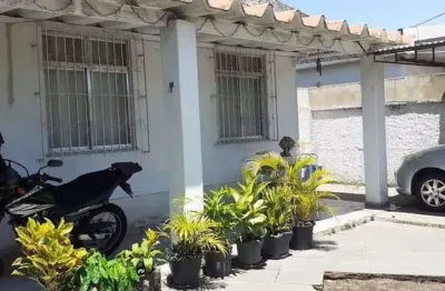 Casa com 3 quartos à venda no Centro, Campos dos Goytacazes 