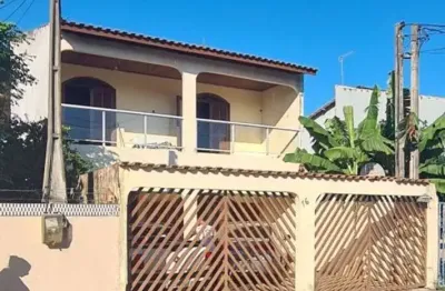 Casa com 4 quartos à venda no Parque Jóquei Club, Campos dos Goytacazes 