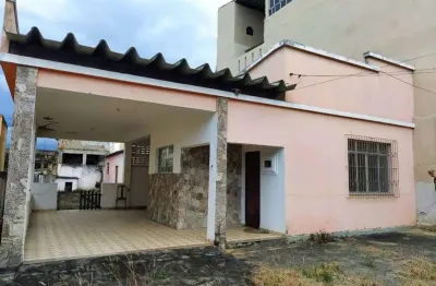 Casa com 3 quartos à venda no Ips, Campos dos Goytacazes 
