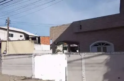 Casa com 2 quartos à venda no Parque Aurora, Campos dos Goytacazes 