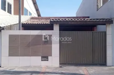 Casa com 2 quartos e área gourmet com piscina no parque imperial!