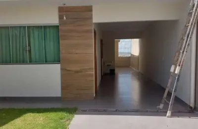 Casa com 2 quartos à venda na Rua Pioneiro Joaquim Pedro de Oliveira, 526, Conjunto Habitacional Requião, Maringá