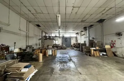 Barracão / Galpão / Depósito com 1 sala para alugar na Avenida das Indústrias, Jardim América, Maringá
