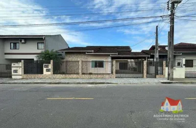 Residencia em alvenaria c/parte averbada+sobrado aos fundos e terreno c/393 m2 no bairro aventureiro!