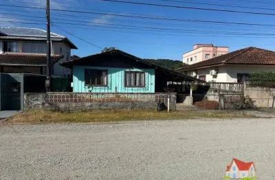 Terreno c/360,00 m2 +residencia pronto para receber sua ideia no aventureiro!