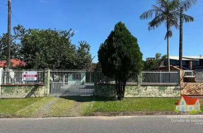 Residencia em alvenaria +area c/churrasqueira + terreno c/area total de 363 m2 no bairro espinheiros!