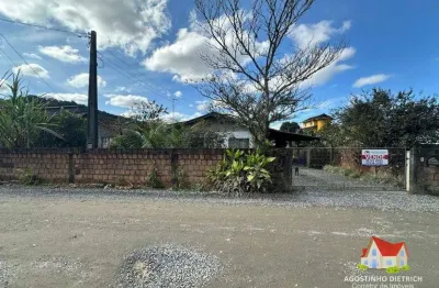 Terreno c/area de 428 m2 + residencia em alvenaria no bairro aventureiro!