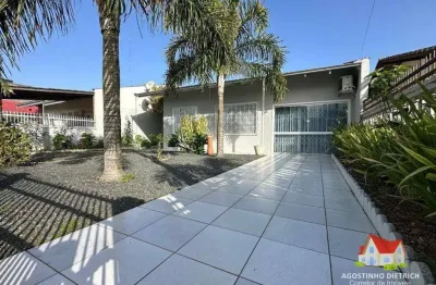 Residencia em alvenaria c/parte averbada c/03 quartos +are de festa + terreno c/300,00 m2 no bairro aventureiro!