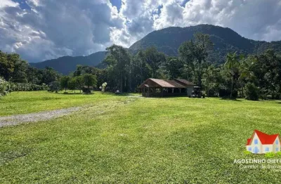 Linda Chacara C/Area de 69.973 m2 + Galpao de Festa + Residencia + Plantacao de Pupunha No Distrito de Pirabeiraba!