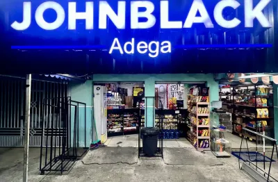 Vende-se distribuidora & conveniência ponto comercial ativo há 8 anos,