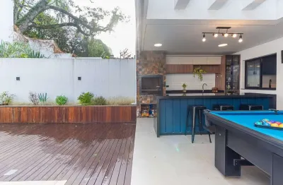 Casa com 3 quartos à venda na Rua Paulo Jacomel, 54, Uberaba, Curitiba