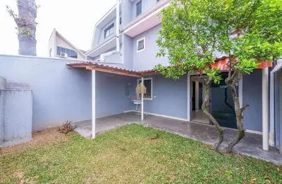 Imóvel de 175m² à venda em curitiba, cajuru - casa de condomínio com closet e hidromassagem