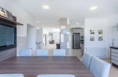 Casa em condomínio fechado com 5 quartos à venda na Rua José Benedito Cottolengo, 810, Campo Comprido, Curitiba