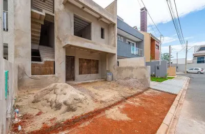 Casa em condominio, arquitetura moderna, ótima localização