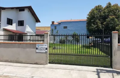 Terreno à venda no Centro, Penha 