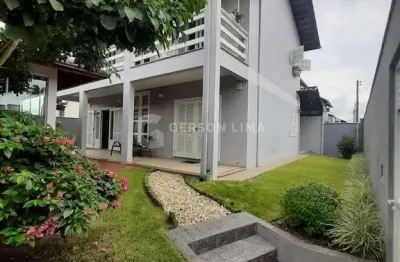 Casa com 3 quartos à venda no Centro, Penha 