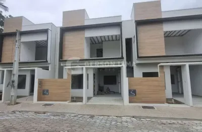 Casa com 3 quartos à venda no Centro, Penha 