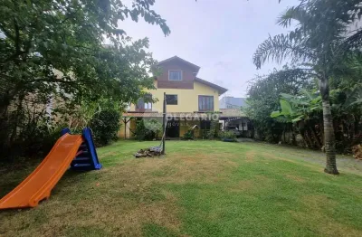 Casa com 3 quartos à venda na Praia Grande, Penha 