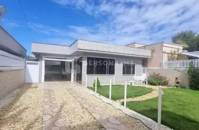 Casa com 2 quartos à venda no Centro, Penha 