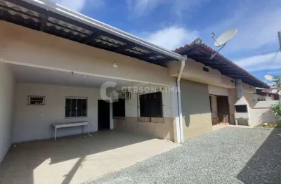 Casa com 3 quartos à venda no Centro, Penha 