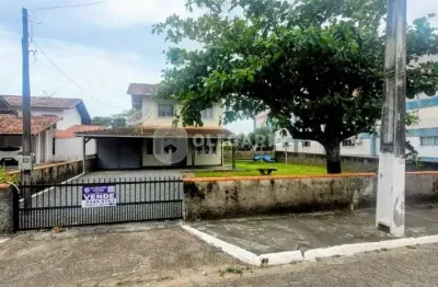 Terreno à venda no Centro, Penha 