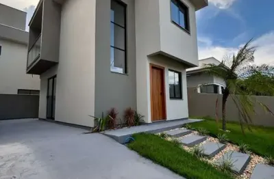 Sobrado para Venda em Palhoça, Bela Vista, 2 dormitórios, 2 suítes, 3 banheiros, 2 vagas