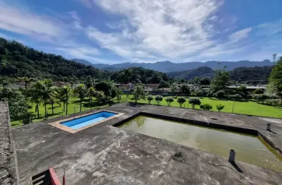 Chácara / sítio com 3 quartos à venda na Estrada do Salgueiro, 751, Tinguá, Nova Iguaçu