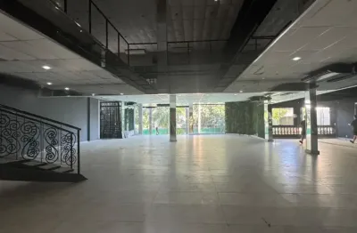 Casa comercial com 3 salas para alugar na Estrada Pau-ferro, 1238, Freguesia (Jacarepaguá), Rio de Janeiro