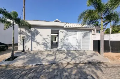 Linda casa para locação no recreio dos bandeirantes