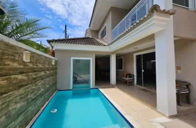 Casa em condomínio fechado com 4 quartos para alugar na Estrada dos Bandeirantes, 01, Vargem Pequena, Rio de Janeiro