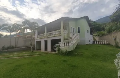 Casa em condomínio fechado com 3 quartos para alugar na Estrada Antônio Barbosa, 436, Vargem Pequena, Rio de Janeiro