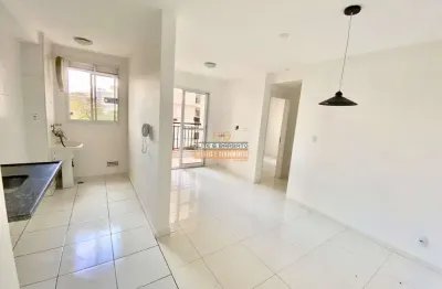 Apartamento à Venda com 2 quartos (1 Suíte), Varanda e 1 vaga em Diadema