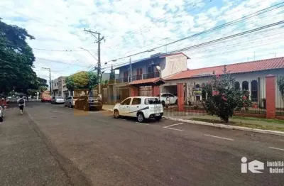 Casa com 3 dormitórios à venda, 281 m² por r$ 2.000.000,00 - centro - rolândia/pr