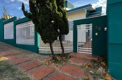 Casa com 3 dormitórios à venda, 247 m² por r$ 1.100.000,00 - jardim vale verde - rolândia/pr
