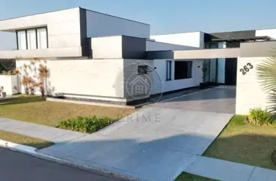 Casa de alto padrão a venda no condomínio portal da colina